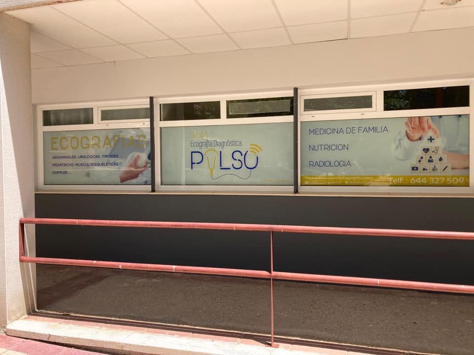 Rotulación interior de clínica PULSO en Valladolid
